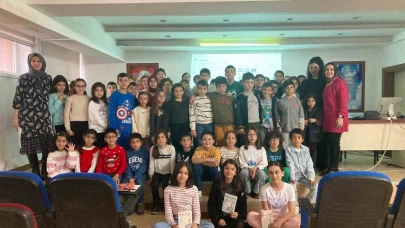Afyonkarahisar’da Eğitime ve Kalplere Dokunan Bibliyoterapi Projesi
