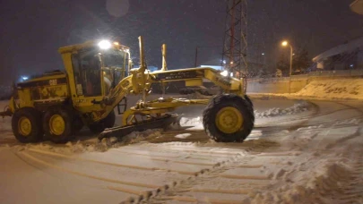 Bilecik’te Kar Yağışı Etkili Oldu: Belediye Ekipleri Gece Boyunca Çalıştı