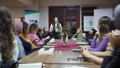 Üreten Kadınlar Kitap Kulübü Etkinliğinde Bir Araya Geldi