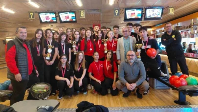 Eskişehir’de Okul Sporları Bowling Müsabakalarında Dereceler Belli Oldu
