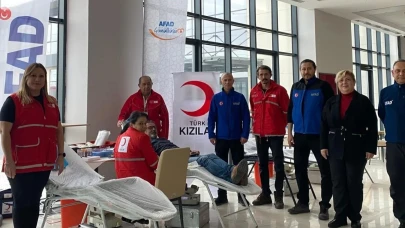 Kütahya AFAD, Kızılay işbirliğiyle kan bağışı kampanyası düzenledi