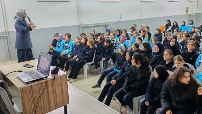 Kütahya'da İl Müftü Yardımcısı Demirci’den Gençlere Değerler Eğitimi Mesajı