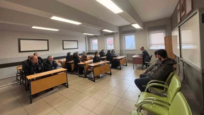 Hisarcık’ta sınav süreci bilgilendirmesi: Velilerin rolü vurgulandı