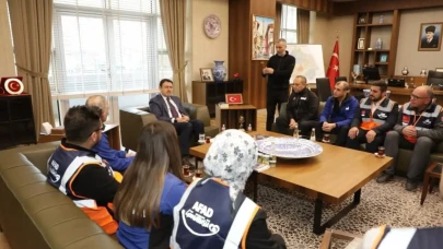 Kütahya Valisi Işın: “Deprem bölgesiyiz, daha tedbirli olmalıyız”