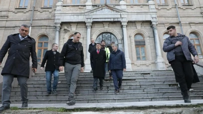 Kütahya’nın Sembol Yapısında Restorasyon Çalışmaları Yerinde İncelendi