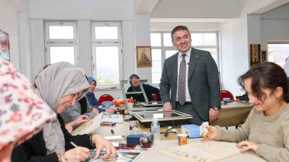 Osmaneli Halk Eğitim Merkezi'ndeki kurslara yoğun ilgi