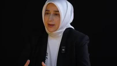 Özlem Zengin Kimdir? Biyografisi, Siyasi Kariyeri, Ailesi ve Özel Hayatı Hakkında Merak Edilenler