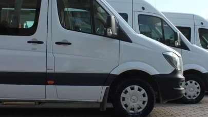 Servis Araçlarında Sınır Değişti! Yeni Yaş Limiti Resmi Gazete’de