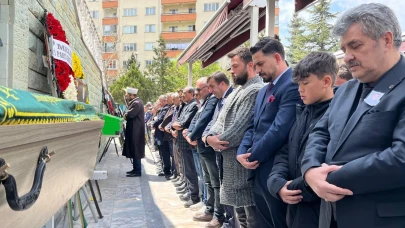 Marangozlar ve Mobilyacılar Odası Başkanı Cengiz Kalkan son yolculuğuna uğurlandı