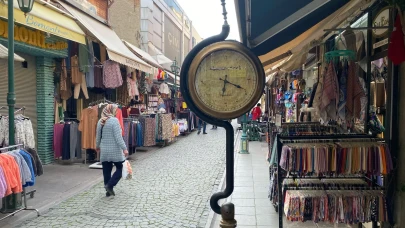 Eskişehir'de o saat bir sokağın simgesi haline geldi