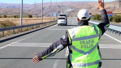 İçişleri Bakanı Ali Yerlikaya Bayram Tatili Trafik Verilerini Açıkladı