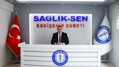Sağlık-Sen Eskişehir Şube Başkanı 23 Nisan’ı Kutladı