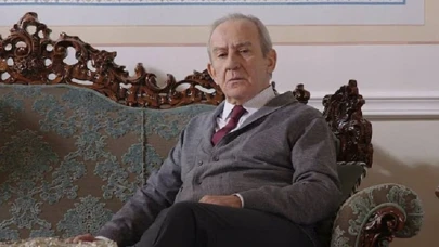 Türk Tiyatrosunun Ustası Ahmet Levendoğlu Hayatını Kaybetti