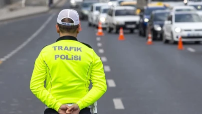 İçişleri Bakanı Yerlikaya'dan Bayramda Trafik Kazalarına İlişkin Açıklama