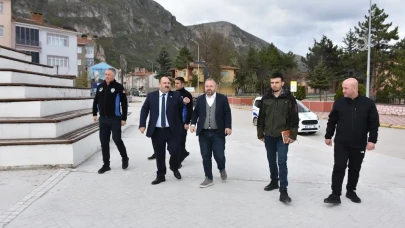 İnönü'de Cumhuriyet Meydanı Törenlere Hazırlanıyor