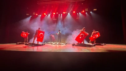 Eskişehir’de "Destanların Dansı" Ayakta Alkışlandı