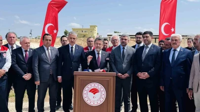 Bakan Yumaklı, Mardin’de Tuz Çalısı Tesislerini İnceledi