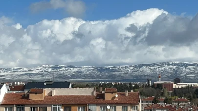 Eskişehir güne kar yağışı ile başladı