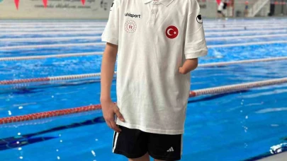 Ahmet Çınar Bakkal Eskişehir'e madalya ile döndü