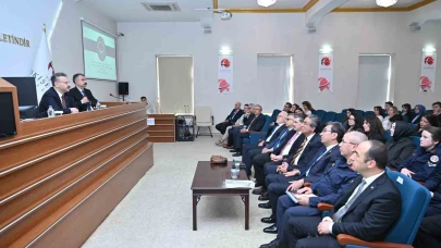 Kadına Yönelik Şiddete Dikkat Çekmek İçin Toplantı Gerçekleştirildi