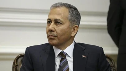 Ambulansa yol vermeyen kişinin ehliyeti iptal edilecek: