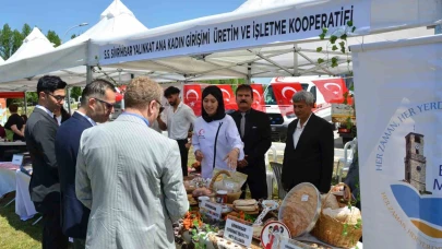 Eskişehir’de yöresel lezzetler stantları büyük ilgi gördü