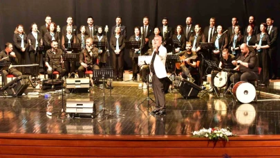 ESOGÜ Hastanesi personeli Hemşirelik Haftası Konseri verdi