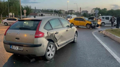 Eskişehir'de kural ihlali yapan taksi kazaya sebep oldu, 1 yaralı