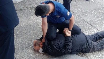 Bir Banka Şubesine Tüfekle Giren Şahıs Gözaltına Alındı