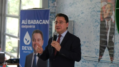 Ali Babacan: Gençler Umutsuz, Türkiye Gidemeyenlerin Ülkesi Oldu