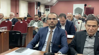 Emre Genç’ten Odunpazarı Belediyesi Meclis Toplantısında Demokrasi Vurgusu