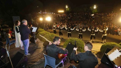 Anadolu Üniversitesi’nde unutulmaz Neşet Ertaş gecesi