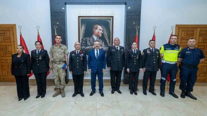 İl Jandarma Komutanı Demir ve jandarma personeli, Vali Aksoy’u ziyaret etti