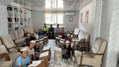 Kur’an Kursu Öğrencilerine Emniyetten Trafik Dersi