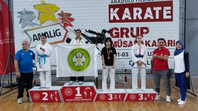 Eskişehirli Karateciler Denizli’de Analig Grup Müsabakalarında Dereceye Girdi