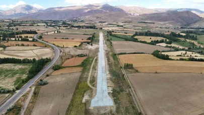 Türkiye’nin İlk İlçe Havaalanı Divriği Yeniden Kanatlanıyor