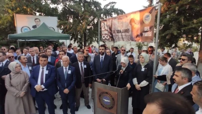 Rektör Adıgüzel, Batı Trakya Türklerinin Lideri Dr. Sadık Ahmet’i Anma Törenine Katıldı