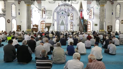 Kütahya’da 15 Temmuz Şehitleri İçin Mevlid Programı Düzenlendi