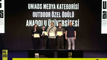 Anadolu Üniversitesi Öğrencilerine Ankara’da Büyük Ödül!