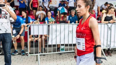 Elif Gökçe Avcı, Polonya'daki Şampiyonada Anadolu Üniversitesi'ni Gururlandırdı