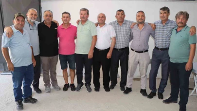 37 Yıllık Asker Arkadaşlığı Düğünde Yeniden Buluştu