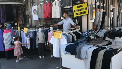 Okul Kıyafetlerinde Sezon Açıldı