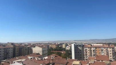 Eskişehir’de Sıcak Hava Devam Ediyor: Hafta Sonu 35 Dereceyi Görecek