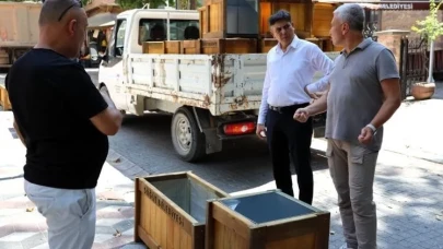 Söğüt'te İstiklal Caddesi'nde estetik dokunuşlar sürüyor