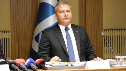 Rektör Adıgüzel: “Bu yalnızca bir sempozyum değil, şehre verilen sözdür”