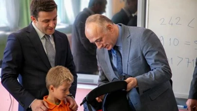 Eskişehir’de Kırsal Okullarda 500 Öğrenciye Okul Çantası Hediye Edildi