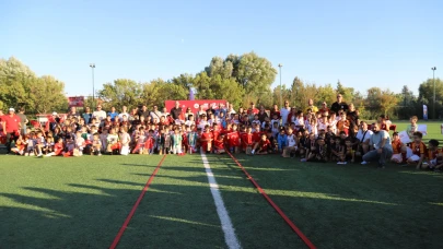 Eskişehir’de “Zaferden Kurtuluşa Mini Minikler Futbol Şenliği” Tamamlandı