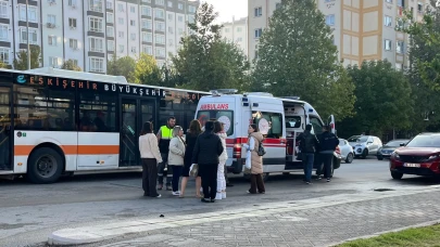 Eskişehir'de Otomobil Yayaya Çarptı