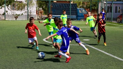 Odunpazarı Belediyesi’nden Çocuklara Futbol Kış Okulu Başlıyor