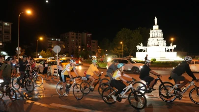 Eskişehir’in Kurtuluşu Bisiklet Turu ile Kutlandı